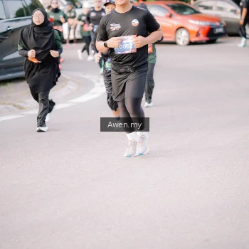 Runner Photo 4165932