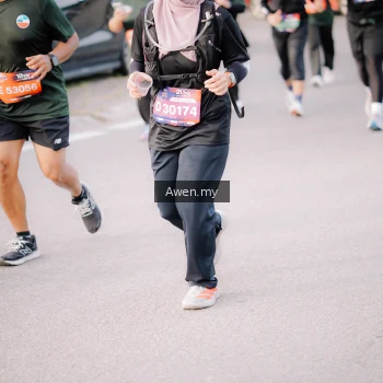 Runner Photo 4165937