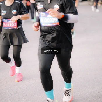 Runner Photo 4165946