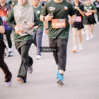 Runner Photo 4165952