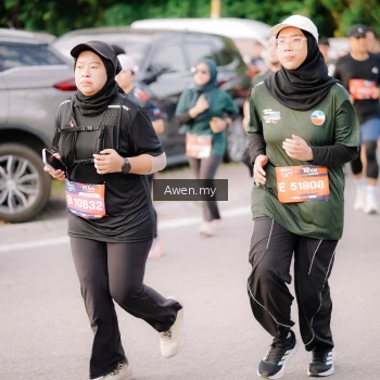 Runner Photo 4165954