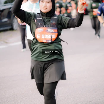 Runner Photo 4165956