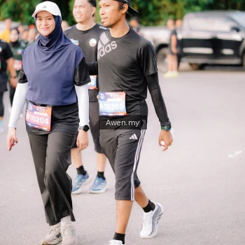 Runner Photo 4165975