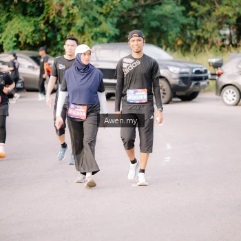 Runner Photo 4165980