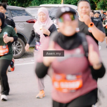 Runner Photo 4165988