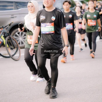 Runner Photo 4165990