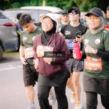 Runner Photo 4165992
