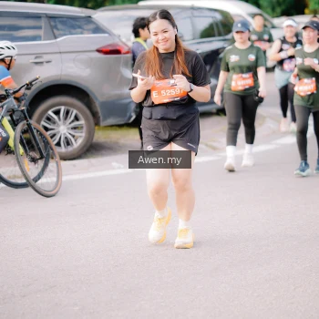 Runner Photo 4166007