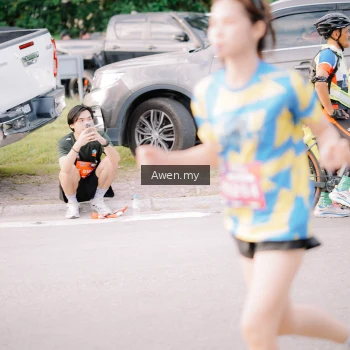 Runner Photo 4166047