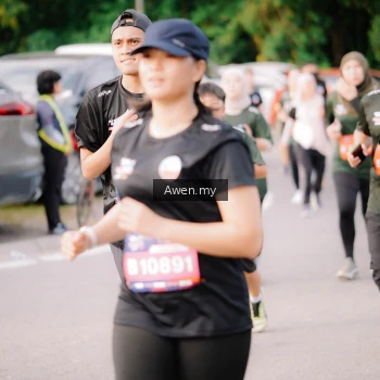 Runner Photo 4166051