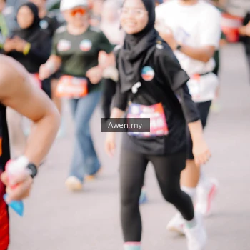 Runner Photo 4166052