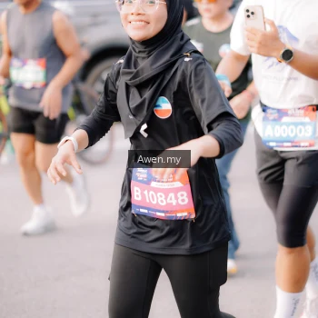 Runner Photo 4166056