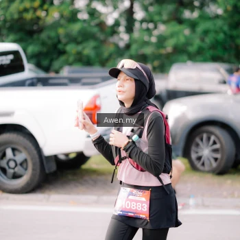 Runner Photo 4166062