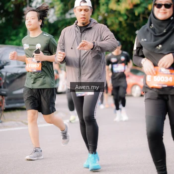 Runner Photo 4166069