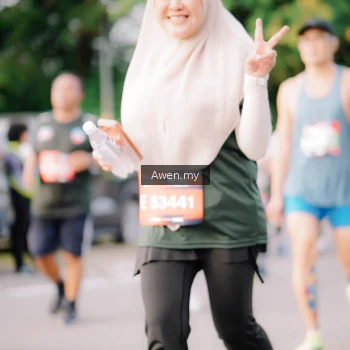 Runner Photo 4166070