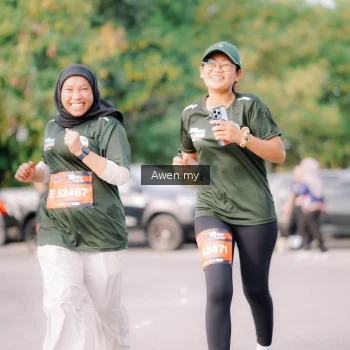 Runner Photo 4166072
