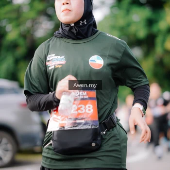 Runner Photo 4166075