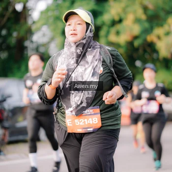 Runner Photo 4166077
