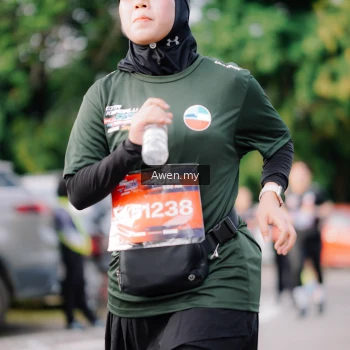 Runner Photo 4166079