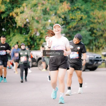 Runner Photo 4166082