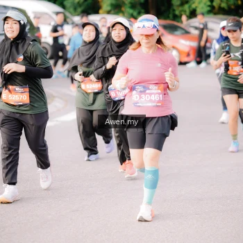 Runner Photo 4166085
