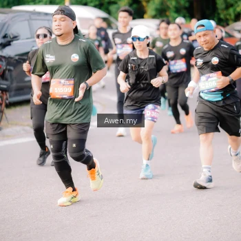 Runner Photo 4166094