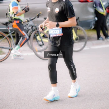 Runner Photo 4166096