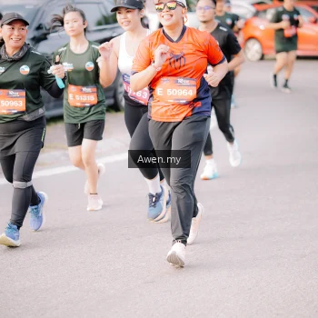Runner Photo 4166099