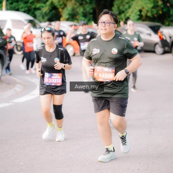 Runner Photo 4166108