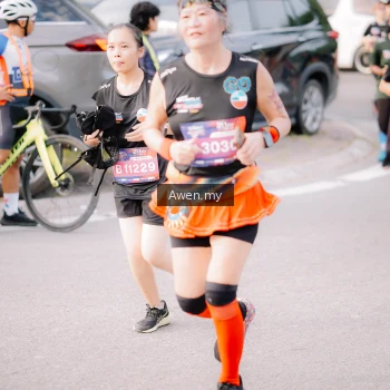 Runner Photo 4166117