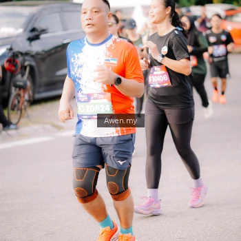 Runner Photo 4166127