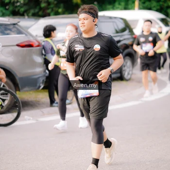 Runner Photo 4166138