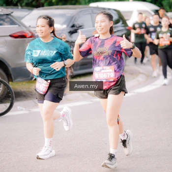 Runner Photo 4166139