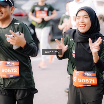 Runner Photo 4166145