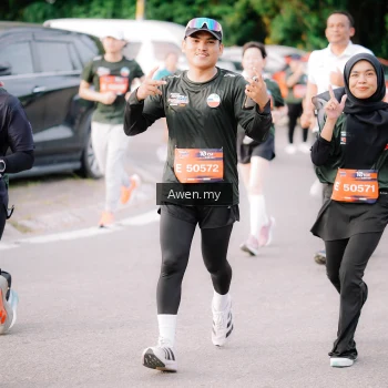 Runner Photo 4166150