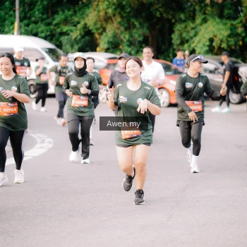 Runner Photo 4166159