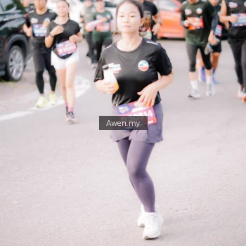 Runner Photo 4166184