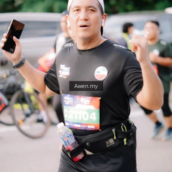 Runner Photo 4166197