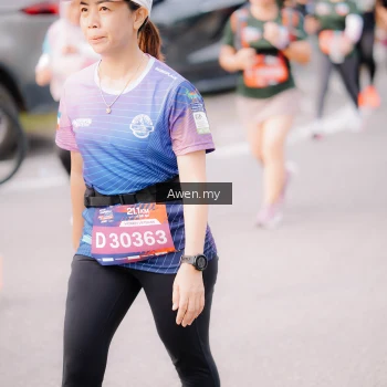Runner Photo 4166202
