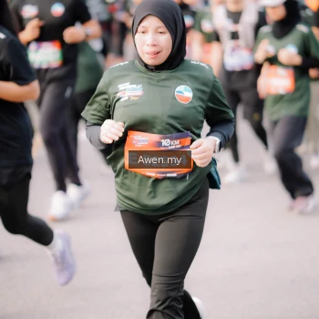 Runner Photo 4166206