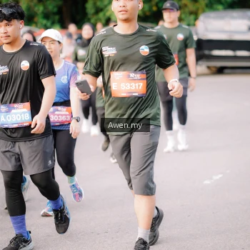 Runner Photo 4166210