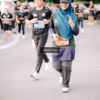 Runner Photo 4166218