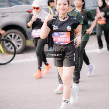 Runner Photo 4166220
