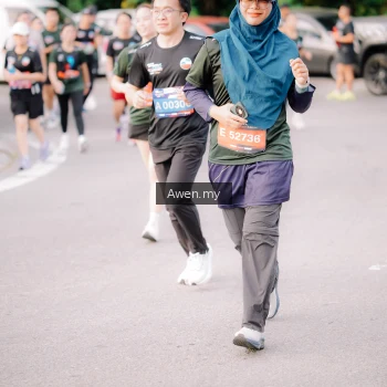 Runner Photo 4166222