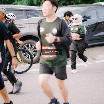Runner Photo 4166226