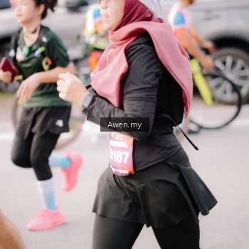 Runner Photo 4166249