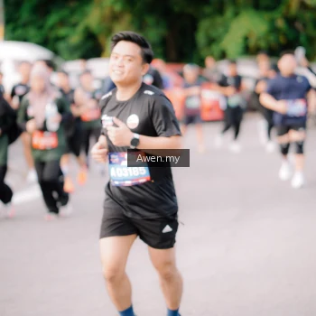 Runner Photo 4166287