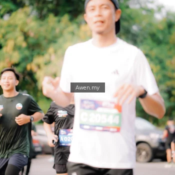 Runner Photo 4166292
