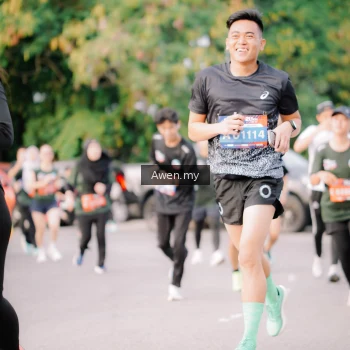 Runner Photo 4166293