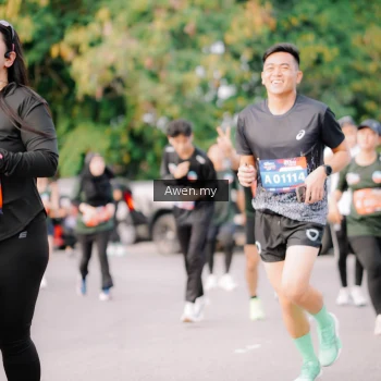 Runner Photo 4166294
